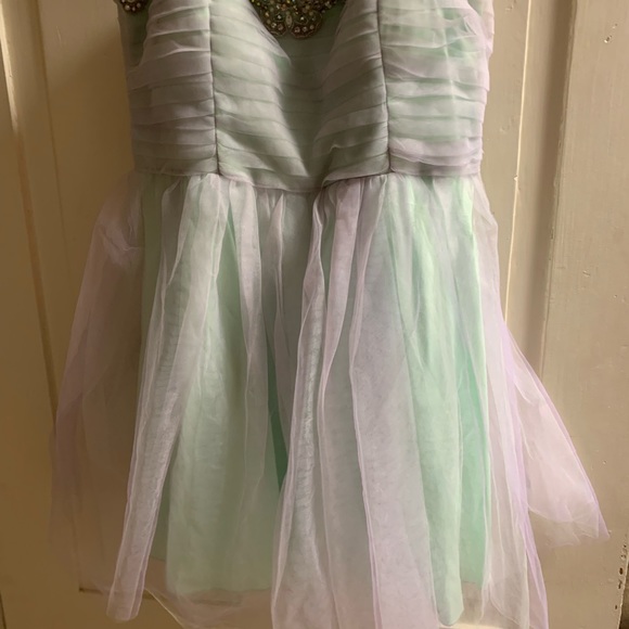 Pastel colored short formal dress - Picture 2 of 12